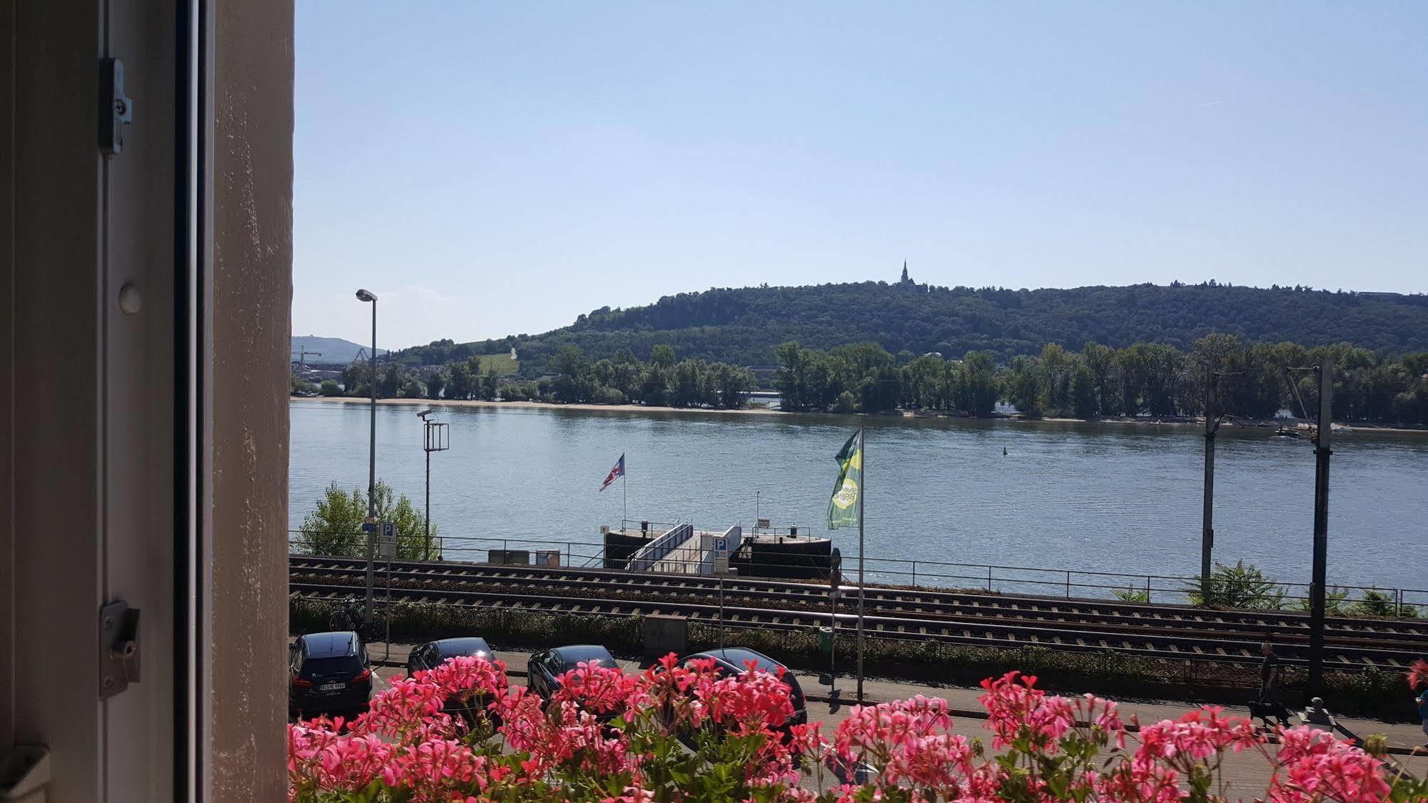 Hotel Krone Ruedesheim Rüdesheim am Rhein Exteriör bild